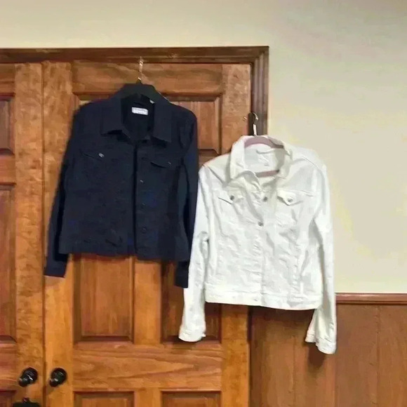 2 Casual Jackets 1 Navy Covington Size 14 1 White Time & True Size L 12-14 - Picture 11 of 11